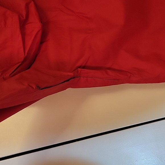 Outdoor Research Red Raincoat - Picture 6 of 7